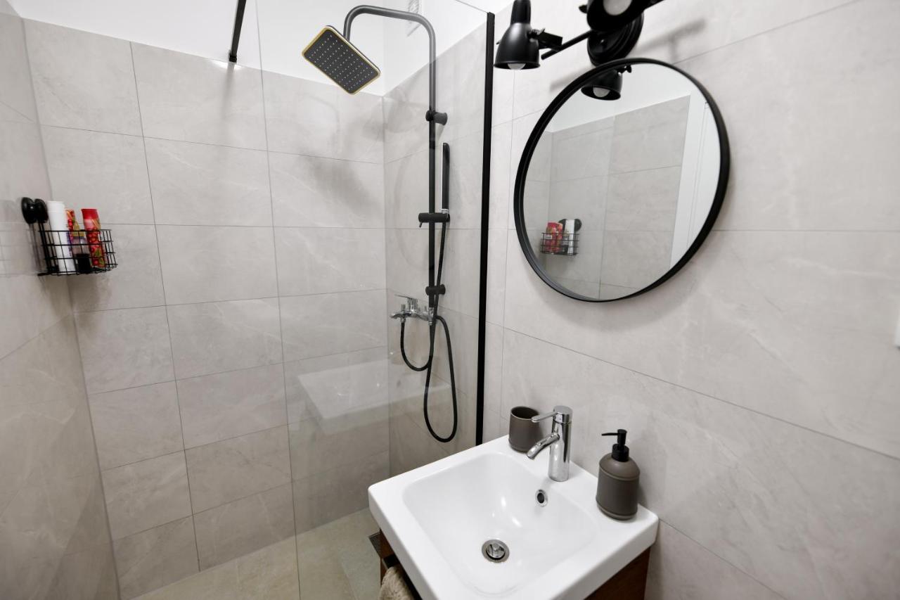 Apartment Canada Zadar Bagian luar foto